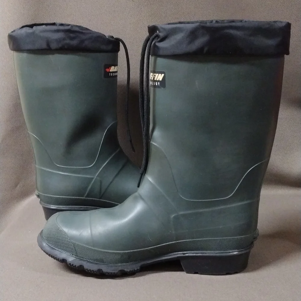 Baffin insulated waterproof rubber boots 11
